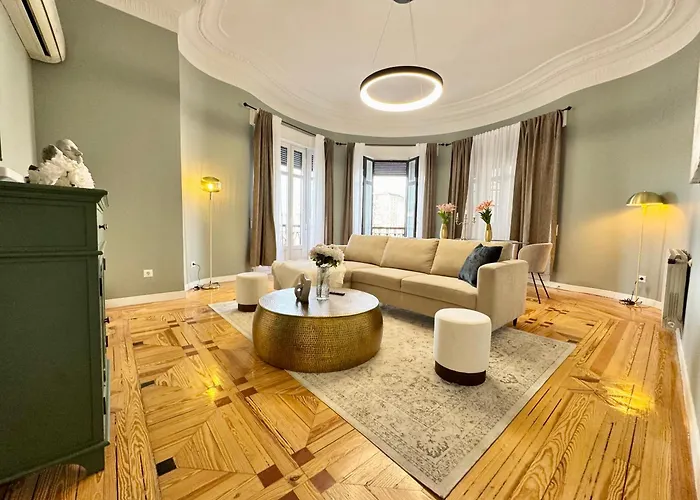 Elegance And Comfort In Madrid