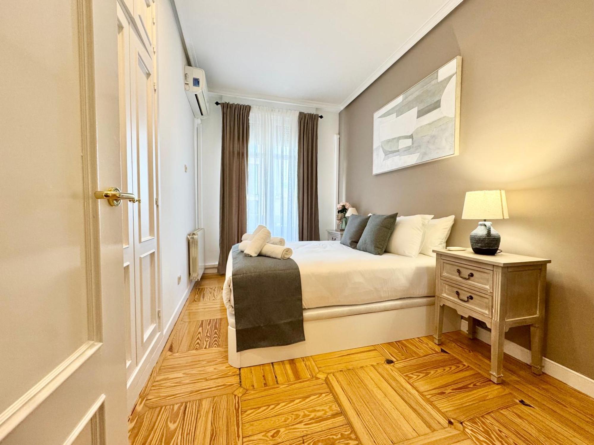 Elegance And Comfort In Madrid