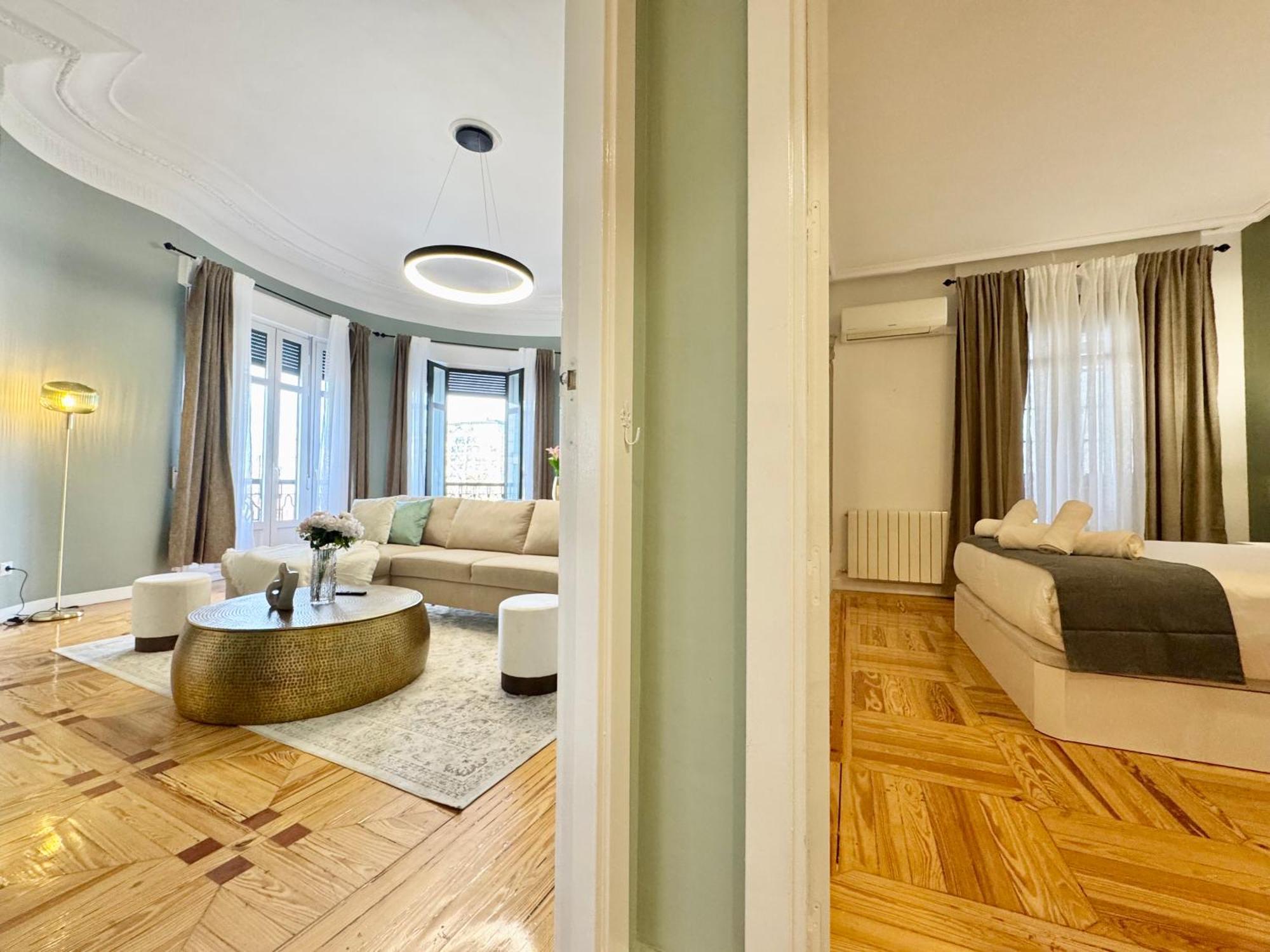 Elegance And Comfort In * Madrid